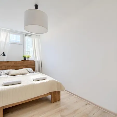 Rondo Onz- Jana Pawla Ii 20 Apartman *