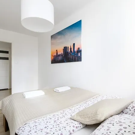 Apartman Rondo Onz- Jana Pawla Ii 20 *